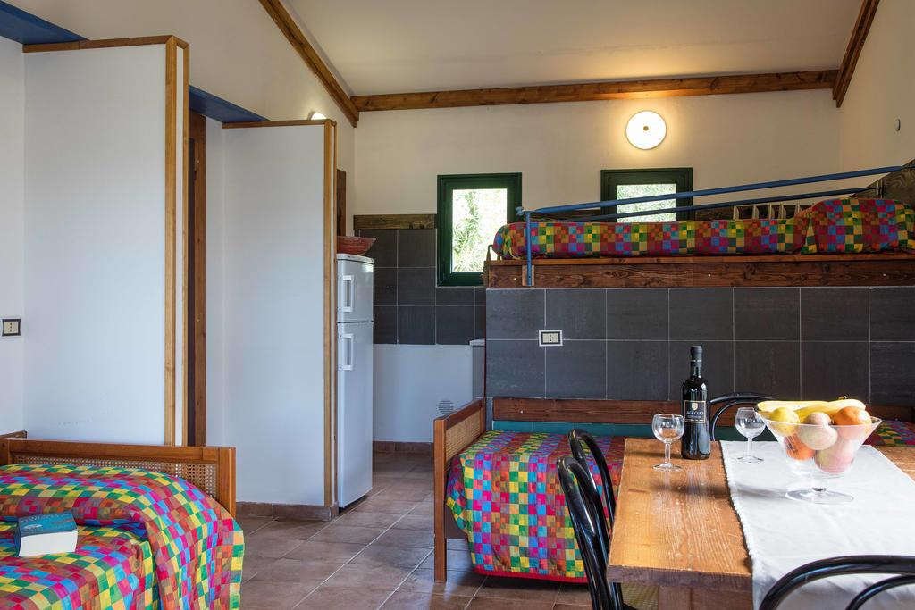 Il Borgo Centro Vacanze Guardistallo Εξωτερικό φωτογραφία